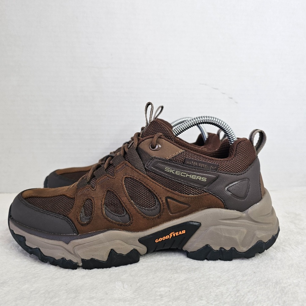 Skechers Relaxed Fit Terraform Selvin Mens Size 8.5 Shoes Brown Hiking Sneakers